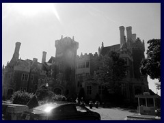 Casa Loma 010